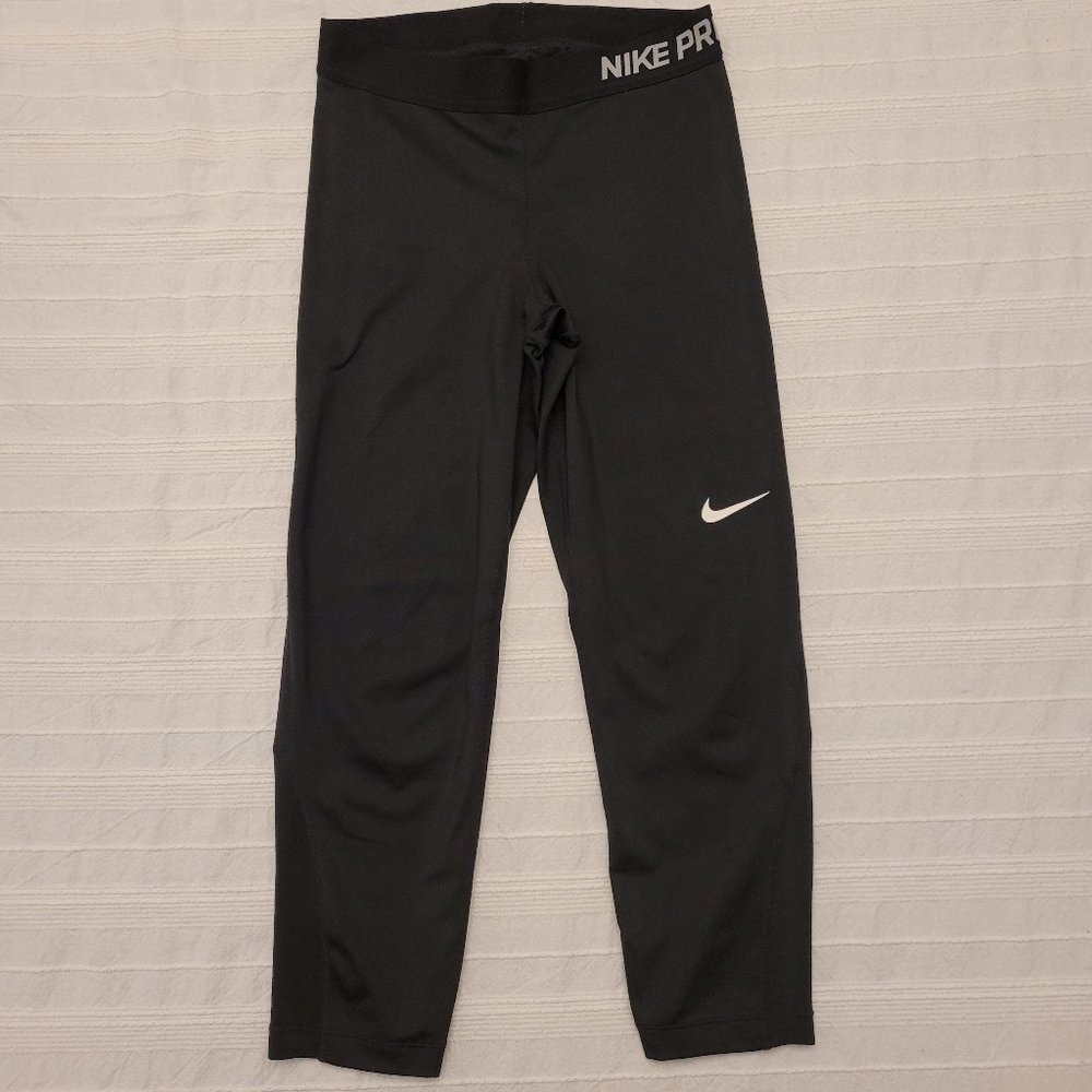 Ladies Nike Pro Crop Leggings- Black